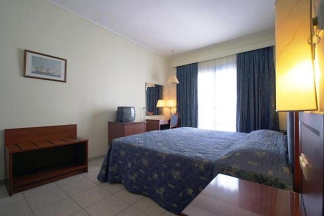 Theodorou Beach Hotel Apartments Psalidi  Esterno foto