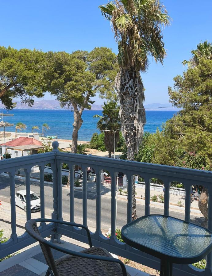 Theodorou Beach Hotel Apartments Psalidi  Esterno foto
