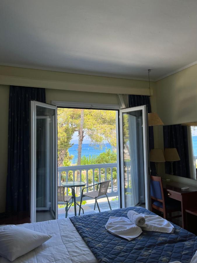 Theodorou Beach Hotel Apartments Psalidi  Esterno foto