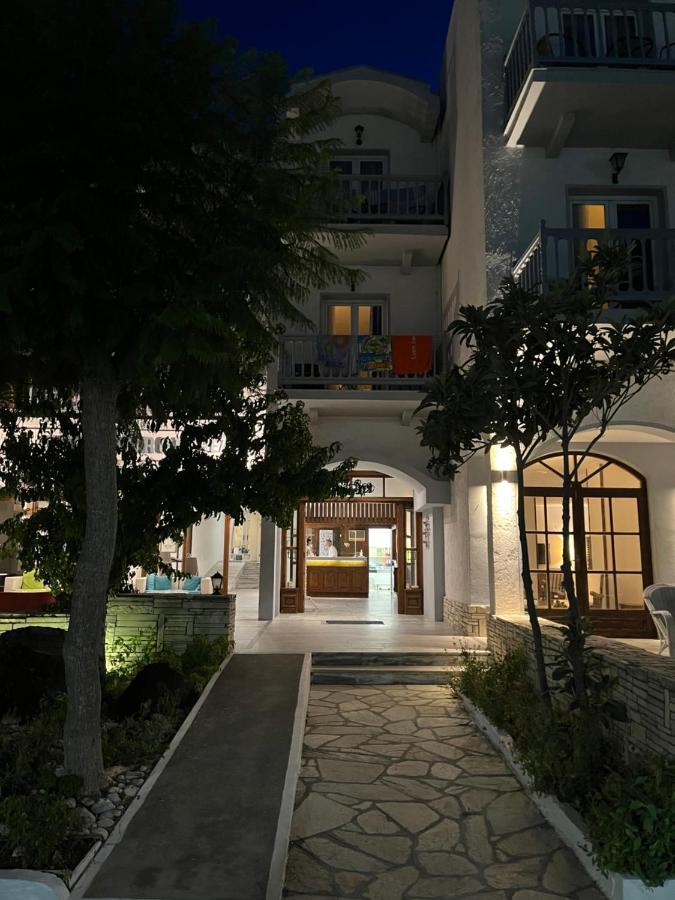 Theodorou Beach Hotel Apartments Psalidi  Esterno foto