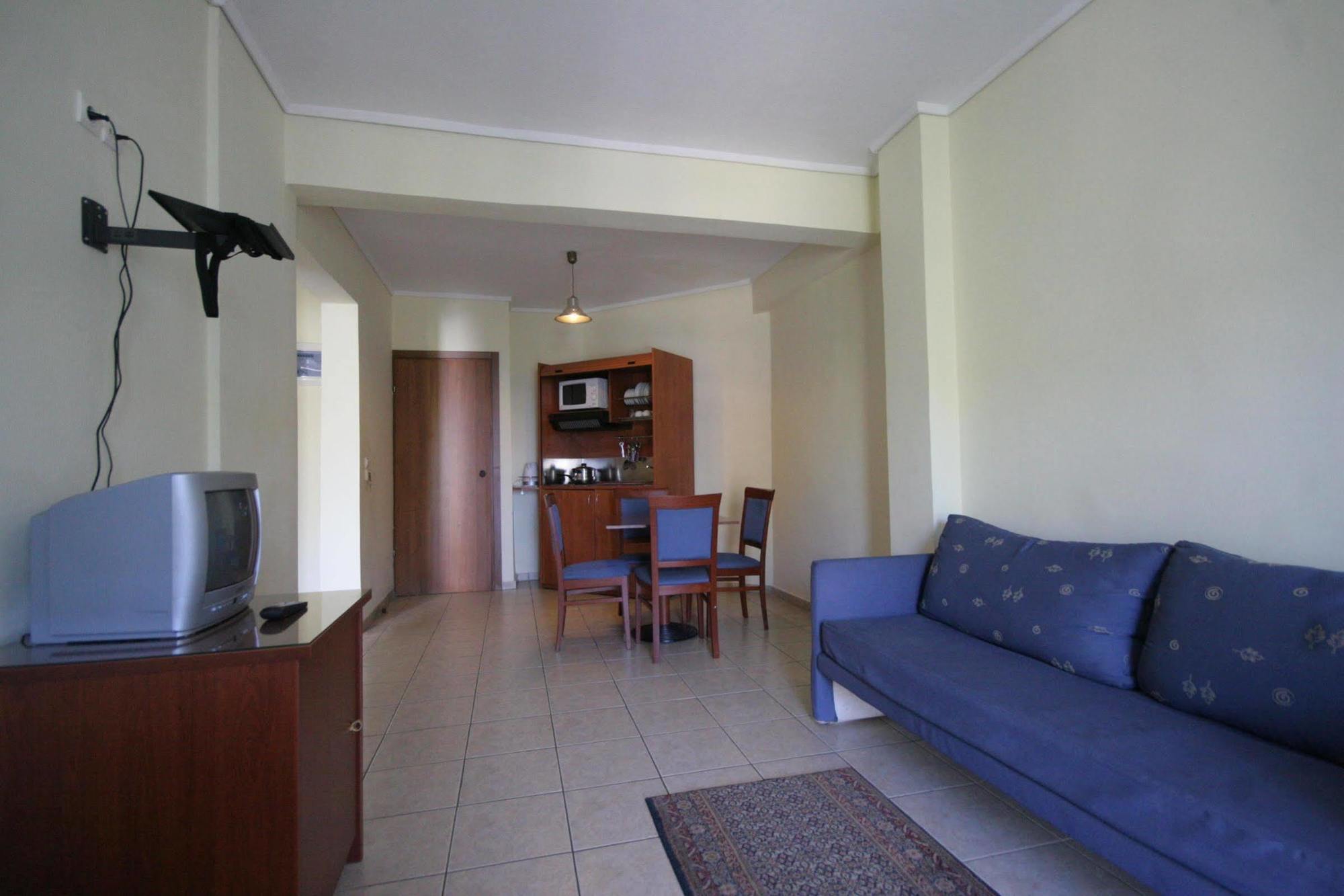 Theodorou Beach Hotel Apartments Psalidi  Esterno foto