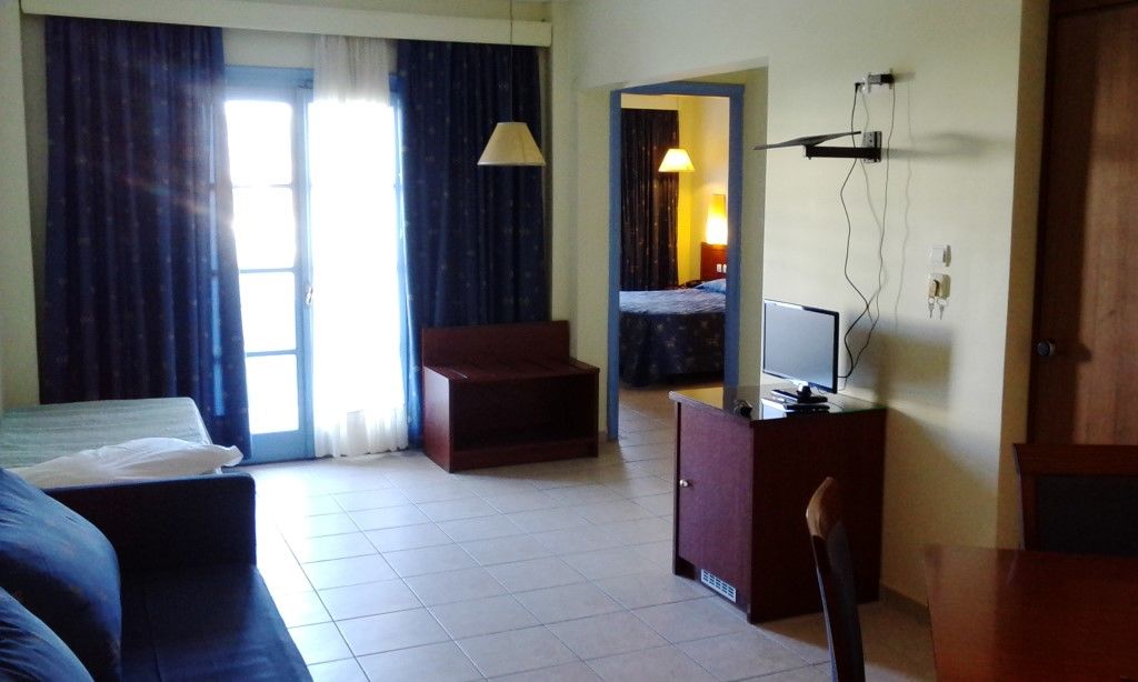Theodorou Beach Hotel Apartments Psalidi  Esterno foto